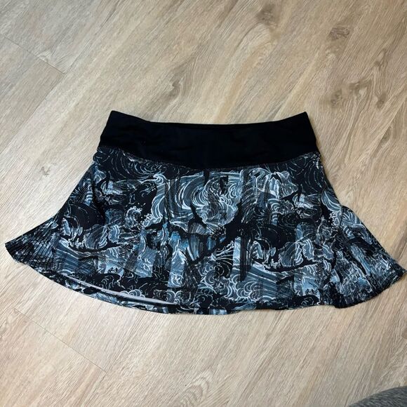 Lululemon Play Off the Pleats Mid-Rise Skirt size 4 - Picture 12 of 12